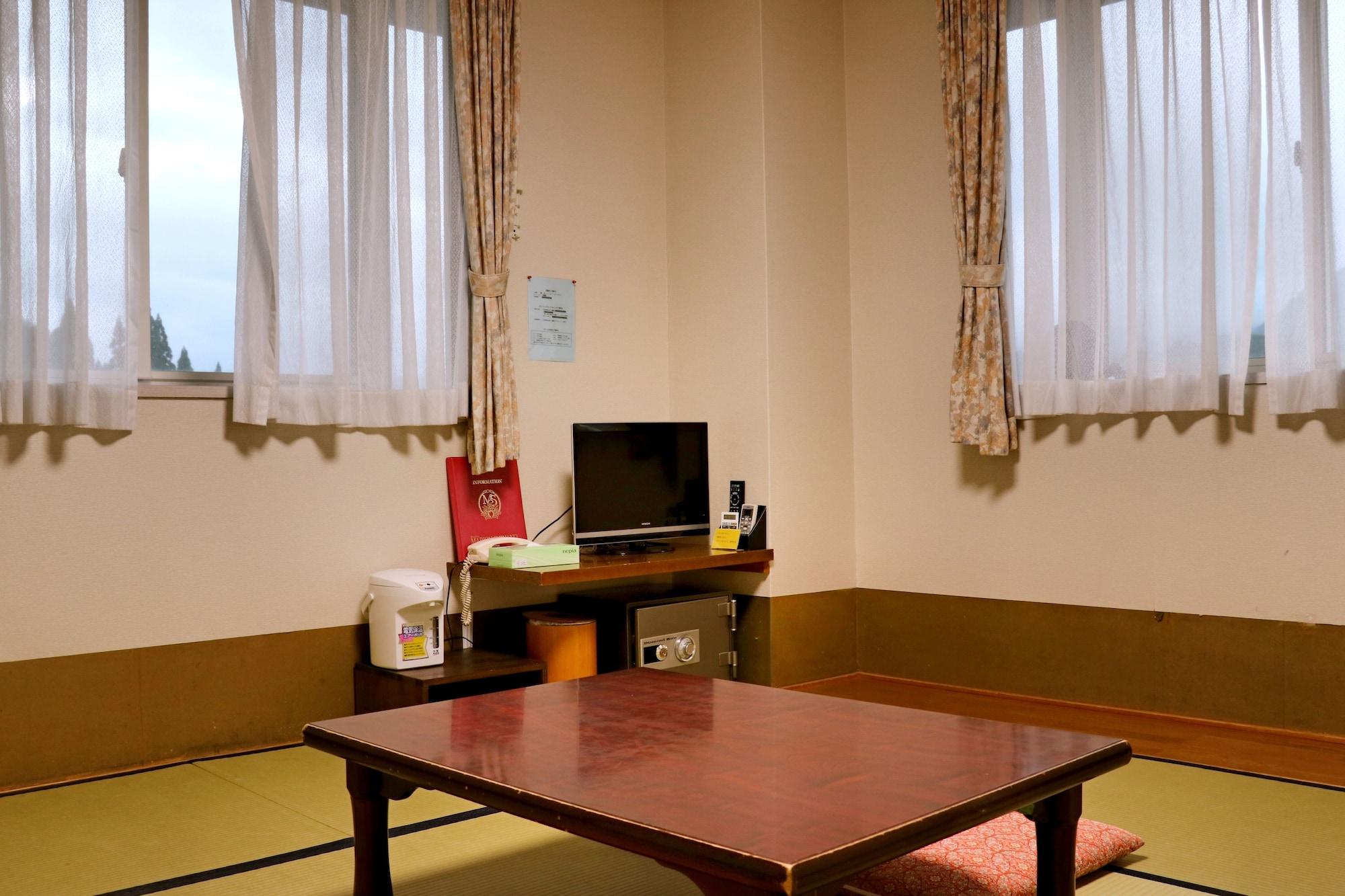 Resort Inn Marion Shinano Otari Kültér fotó